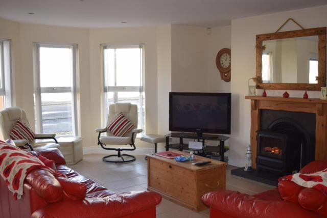 46 West Strand Avenue Portrush Exterior photo